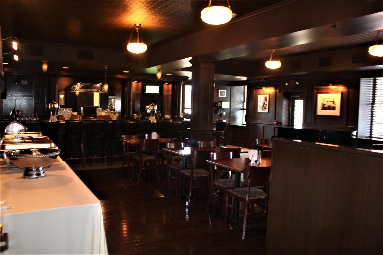 Waynebrook Inn Honey Brook Esterno foto